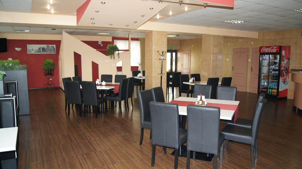 Zajazd Fadom Lomza Exterior foto
